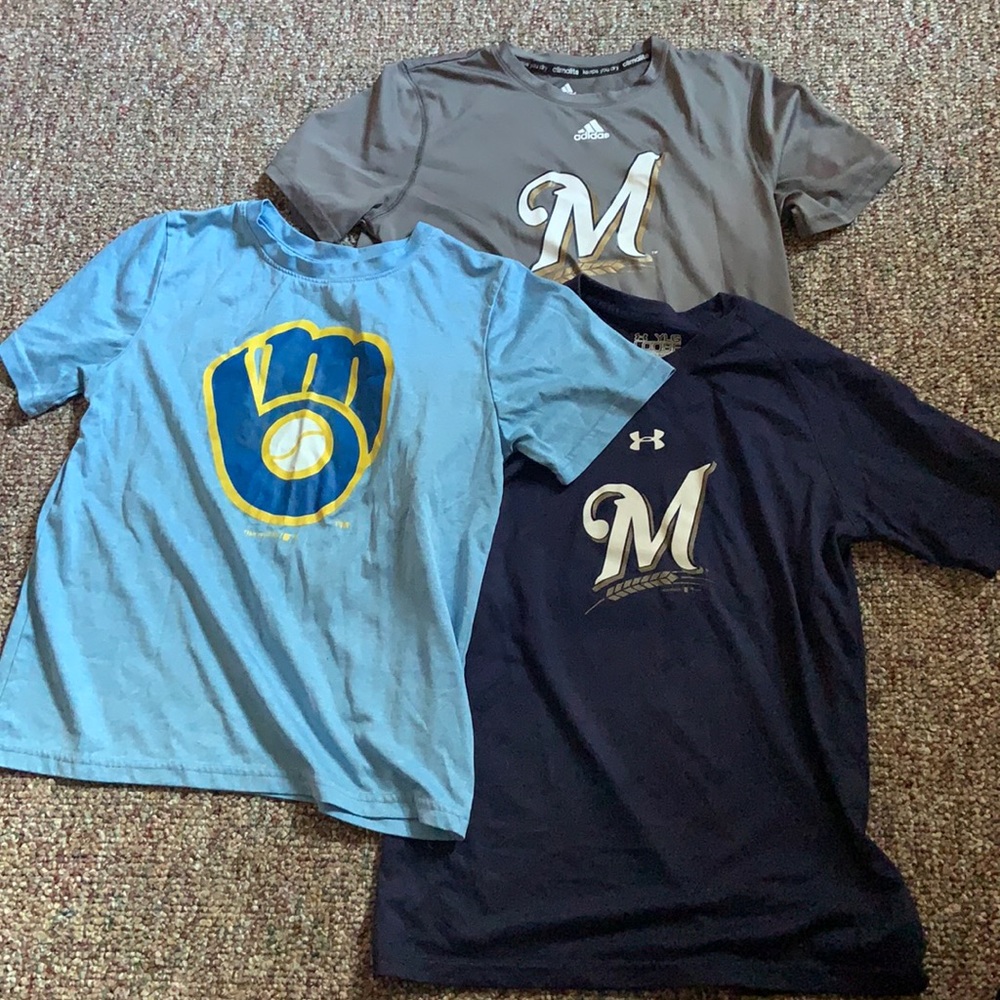 Milwaukee Brewers Youth L T-Shirt *Bundle*